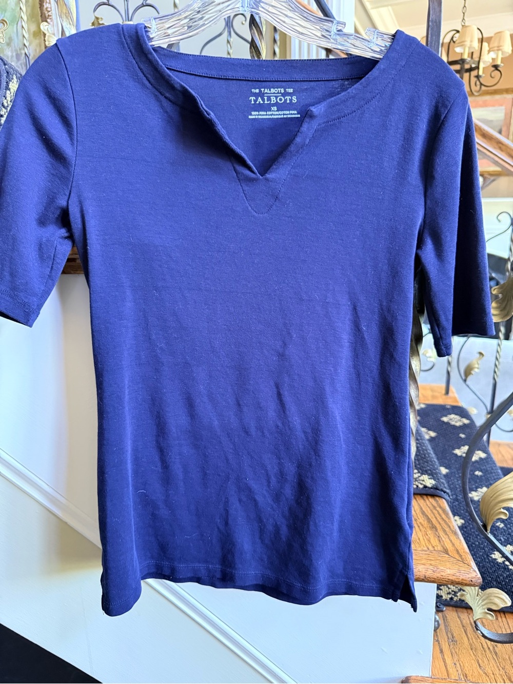 Talbots Tee EUC Navy . Size XS Pima Cotton. Small V front neck.